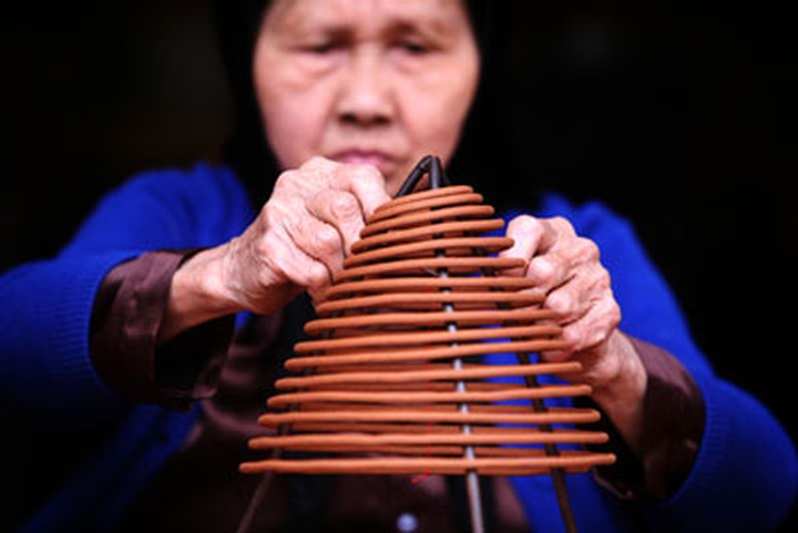 Phung Nghi incense captures essence of Vietnamese culture - 8