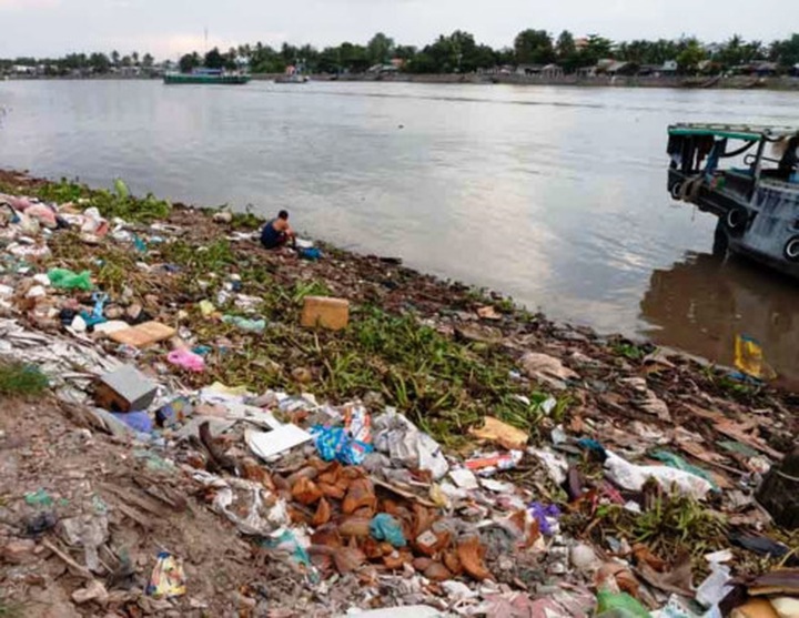 How environmental pollution is ruining the Mekong Delta - 1 How environmental pollution is ruining the Mekong Delta - 1