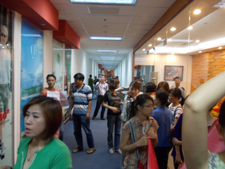 Protests at cosmetic company caught up in red tape - 1