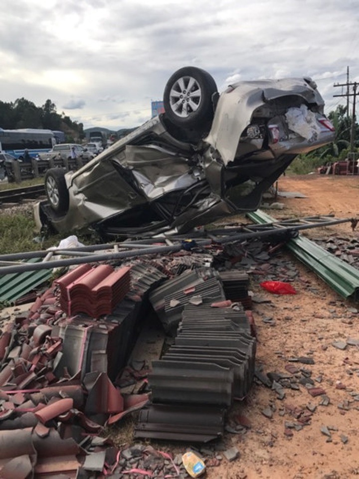 Two killed in collision with train - 1