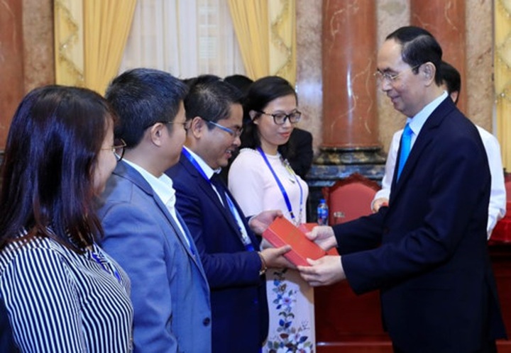 President highlights role of overseas Vietnamese scientists - 1 President highlights role of overseas Vietnamese scientists - 1