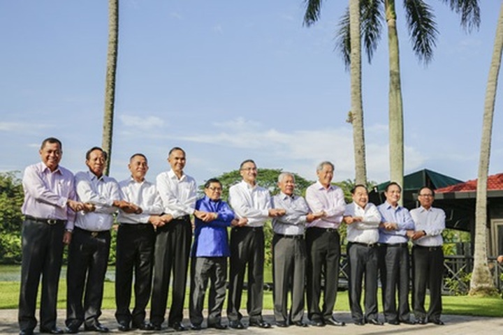 ASEAN defence ministers create secure crisis hotline - 1