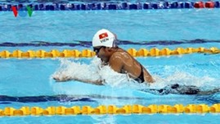 Anh Vien wins bronze medal at FINA Swimming World Cup - 1