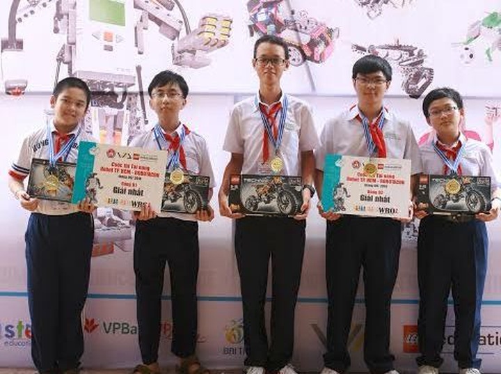 HCM City to send five students to the World Robot Olympiad - 1 HCM City to send five students to the World Robot Olympiad - 1