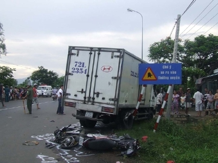 Worst traffic accidents of 2013 - 4 Worst traffic accidents of 2013 - 4