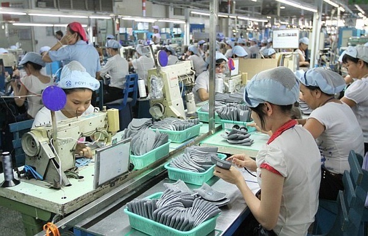 Vietnam is world’s second largest shoes exporter - 1 Vietnam is world’s second largest shoes exporter - 1