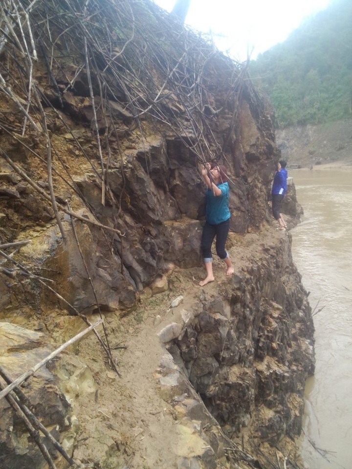 Teachers in mountainous areas experience tough lives - 1 Teachers in mountainous areas experience tough lives - 1