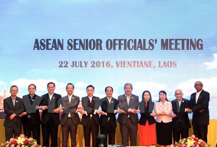 ASEAN senior officials discuss preparations of 49th AMM - 1