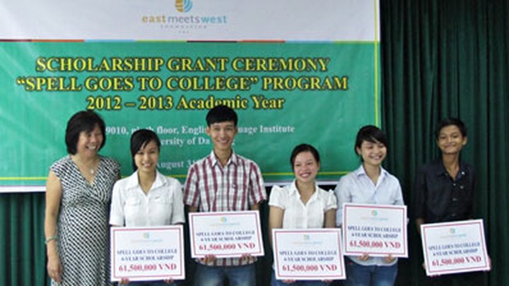 SPELL awards scholarships to 40,000 students - 1