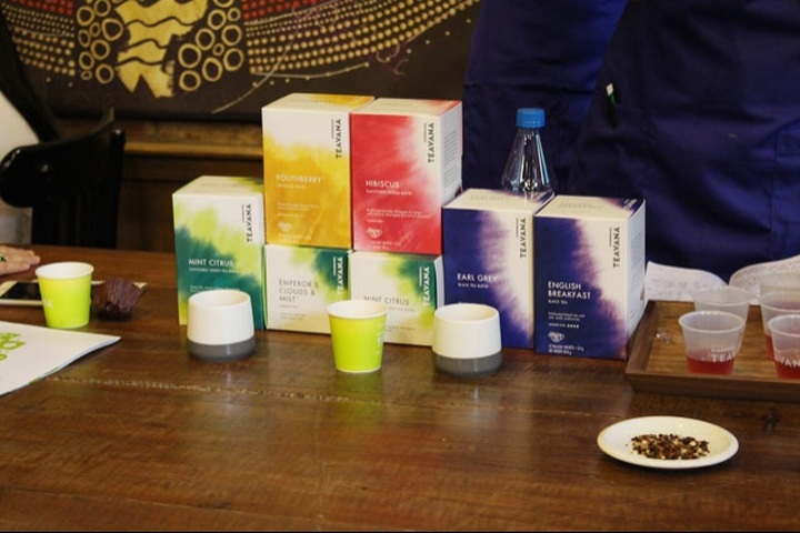 Starbucks adds tea to its menu - 1