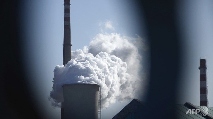 EU leaders seal landmark 2030 climate deal - 1