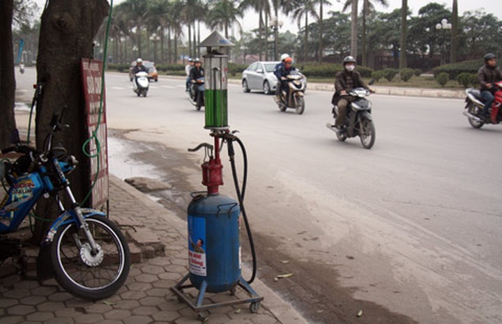 Traders to be held responsible for petrol quality - 2 Traders to be held responsible for petrol quality - 2