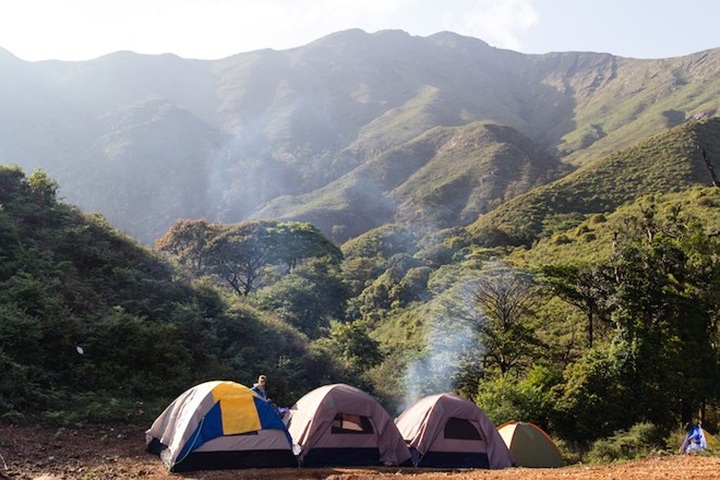 Watching cloud from top of Vietnam’s highest mountain - 9