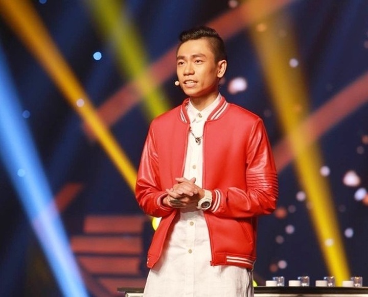 Vietnam’s Got Talent contestant drinks acid by mistake - 1 Vietnam’s Got Talent contestant drinks acid by mistake - 1