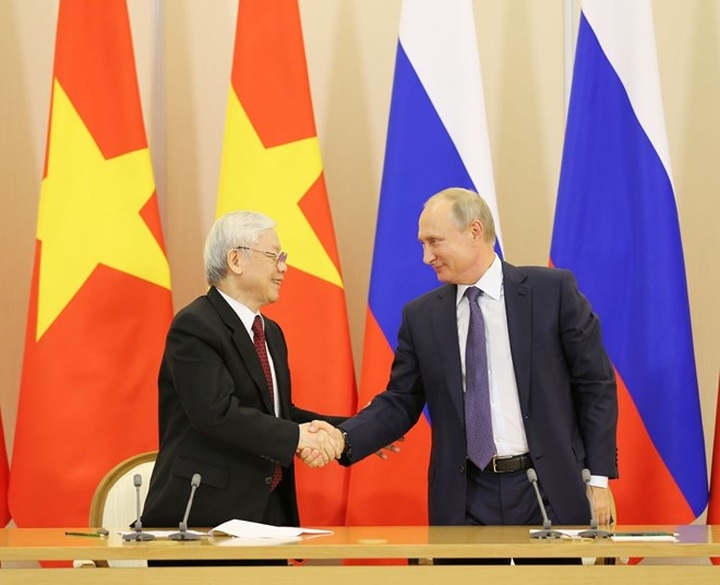 Vietnam, Russia issue joint statement - 1