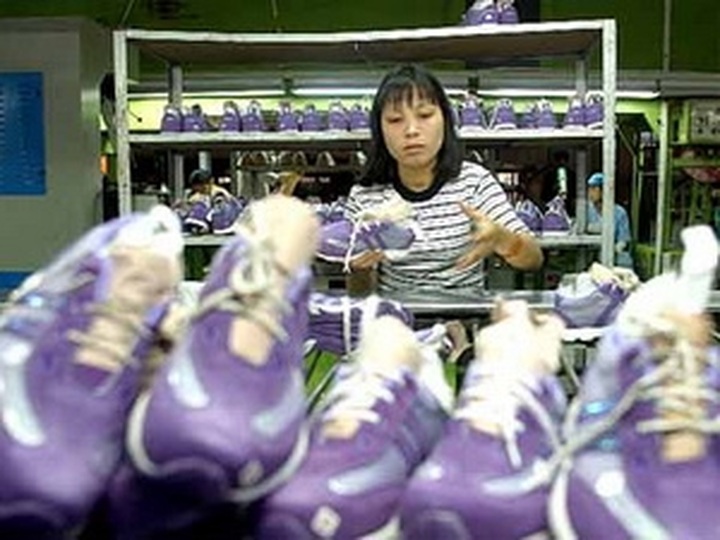 EU keen on bilateral FTA with Vietnam - 1