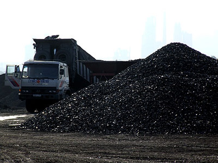Electricity producers face record high coal price hike - 1