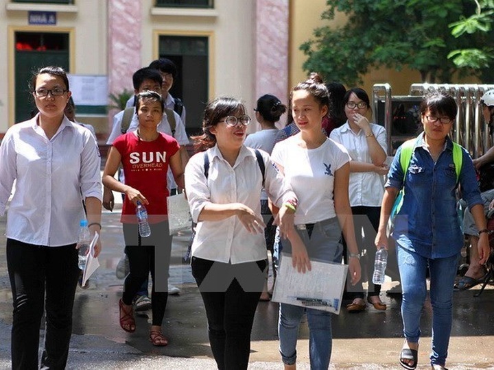 Russia announces 855 scholarships for Vietnamese students - 1