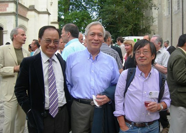 Vietnamese American astrophysicist wins French noble award - 2