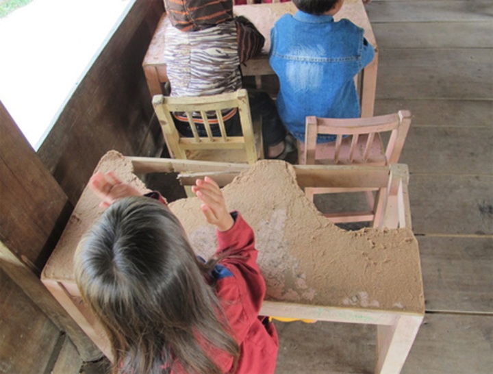 Communal house provides education for highland children - 3 Communal house provides education for highland children - 3