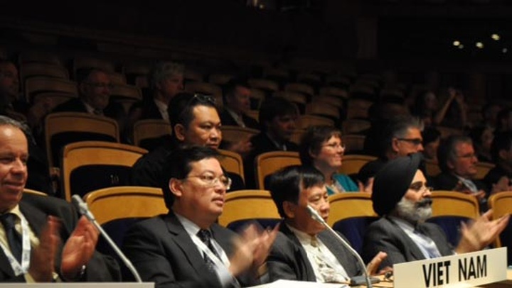 Vietnam attends international hydrographic conference - 1