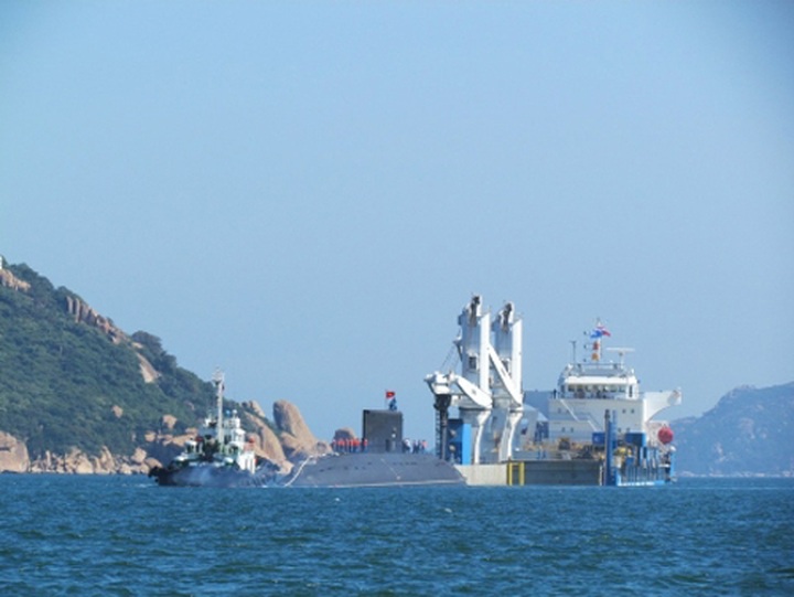 Hanoi Kilo- 636 submarine arrives at Cam Ranh Bay - 7