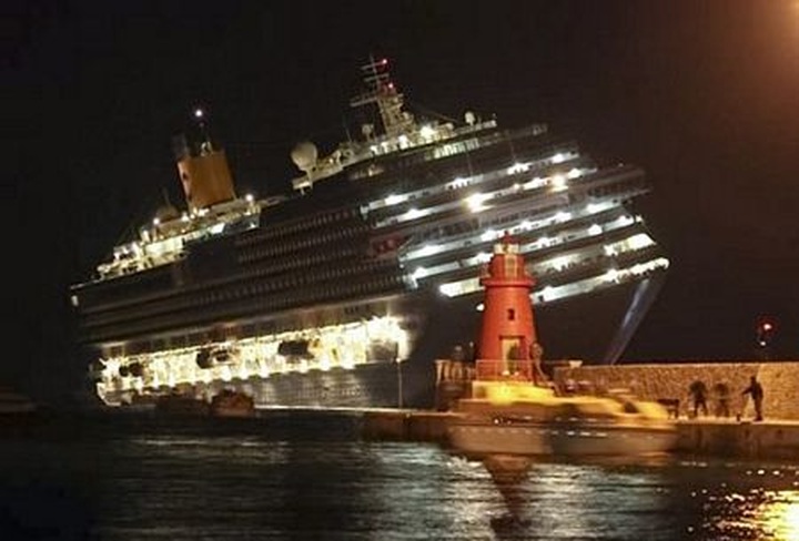 Three dead in Italian cruise ship disaster - 1