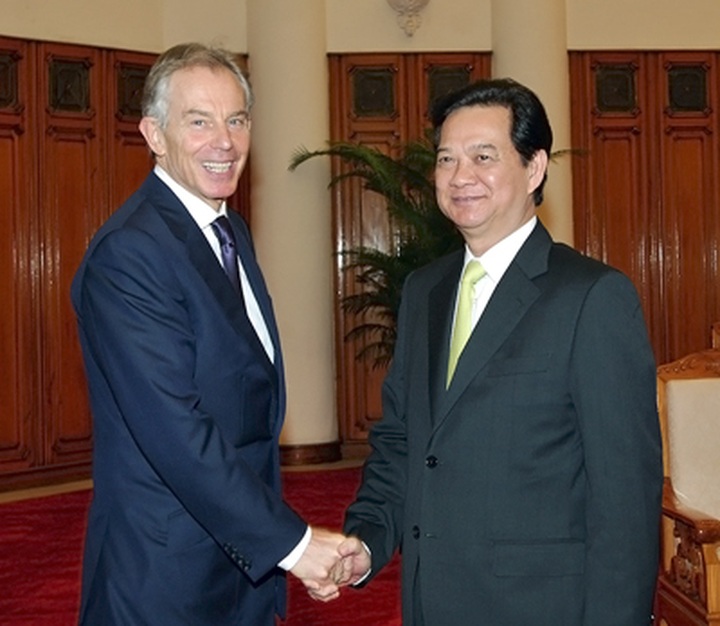 PM receives former European leaders - 1 PM receives former European leaders - 1