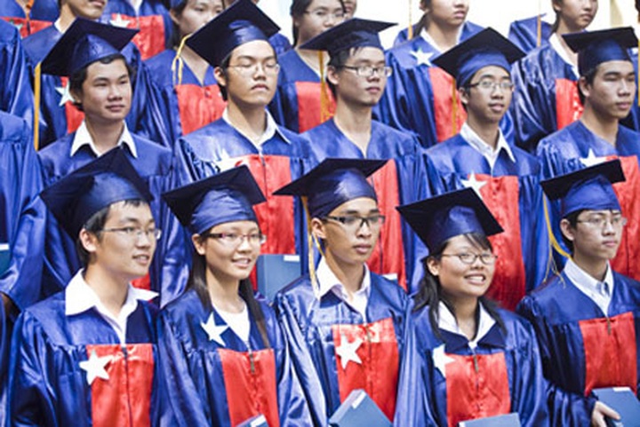 Graduates to become vice chairs - 1 Graduates to become vice chairs - 1