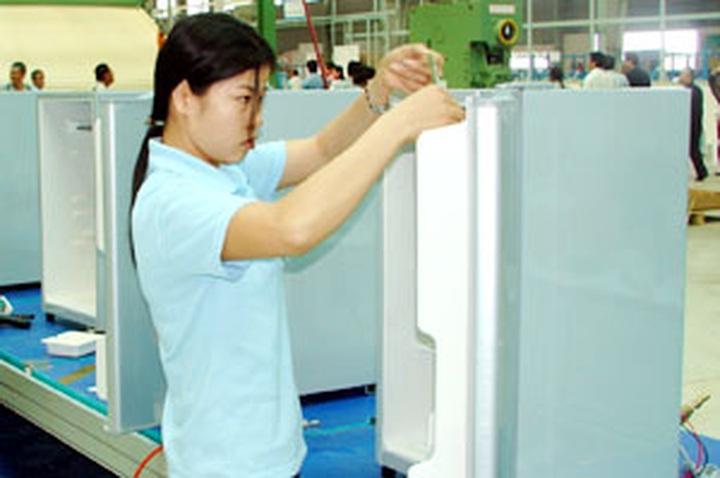 FDI firms outperform local businesses - 1