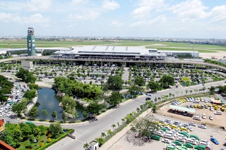 Airport fences to reinforce runway security - 1 Airport fences to reinforce runway security - 1