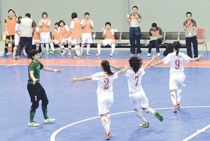 Vietnamese athletes excel at Myanmar SEA Games - 3