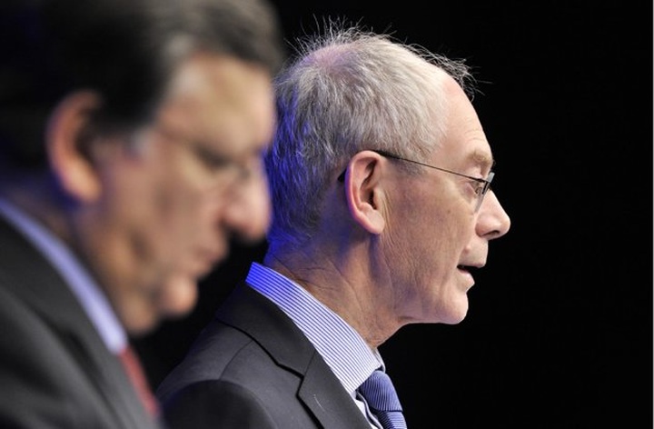 EU bids to bury deficits, end Greek debt drama - 1 EU bids to bury deficits, end Greek debt drama - 1