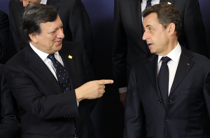 Serbia makes 'historic' leap towards EU - 1