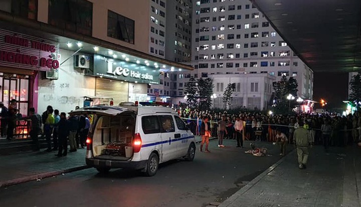 Woman prosecuted for throwing newborn baby to death - 1