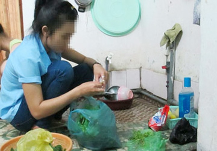 Unsuspecting students turned into domestic help - 1 Unsuspecting students turned into domestic help - 1