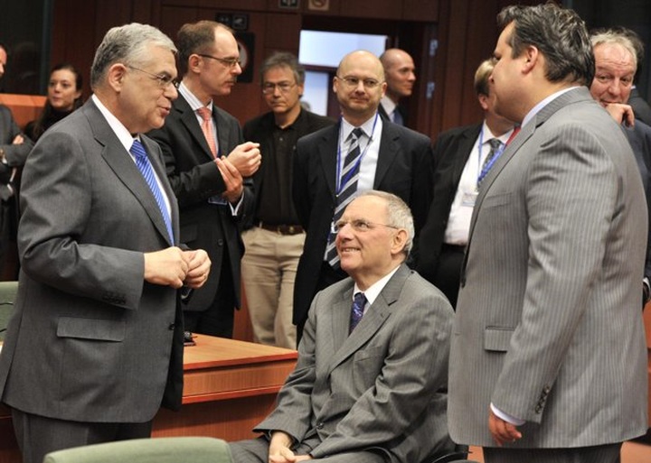 Eurozone heading for deal on new Greek bailout - 1