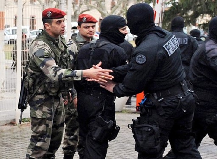 French officials face questions over Toulouse killer - 1