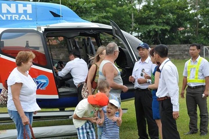 Helicopter tours central Vietnam - 1