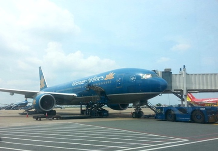 CAAV proposes cut in air ticket prices - 1 CAAV proposes cut in air ticket prices - 1