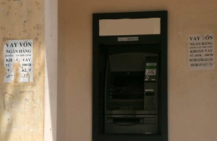 Loan advertisements available on streets - 6