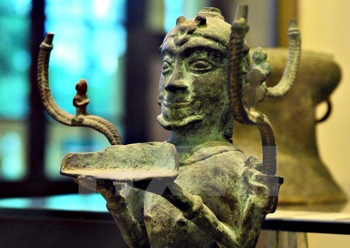 Regulations issued for shipment of national treasures abroad - 1