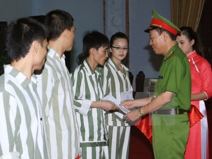 Hanoi pardons 145 prisoners ahead of Lunar New Year - 1