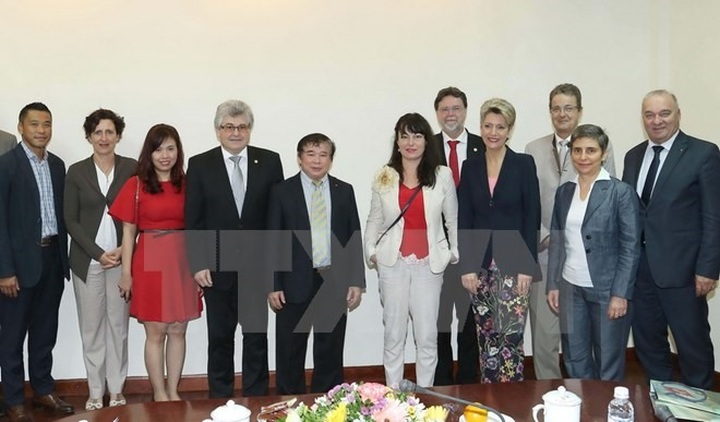 PM: Medicinal herbs are untapped potential - 1