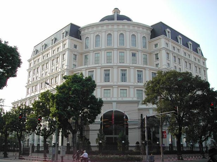 Finance Ministry moves to cut state-owned car budget - 1