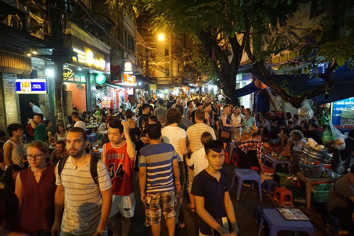 Hanoi nightlife opening hours extended soon - 1
