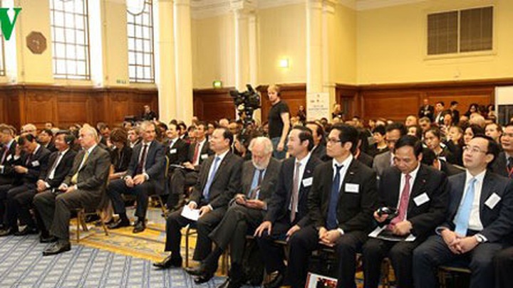UK, Vietnam eye further bilateral trade ties - 1