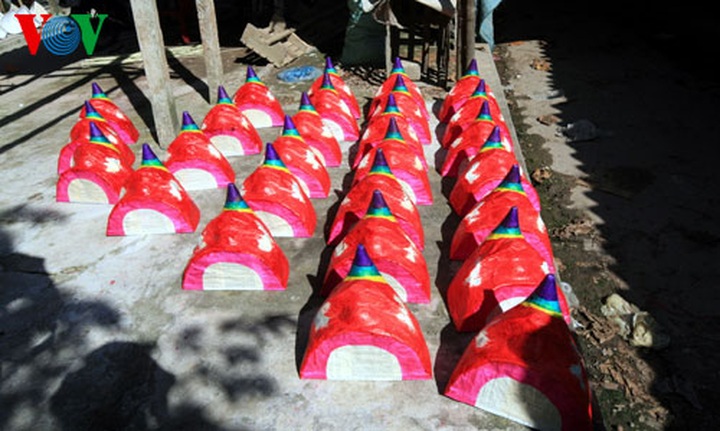 Unicorn head making thrives in Nam Dinh - 8 Unicorn head making thrives in Nam Dinh - 8