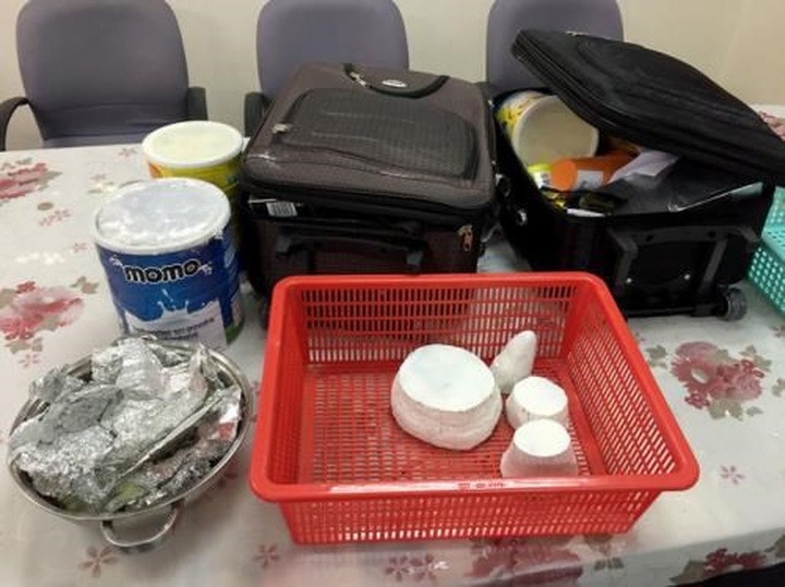 Banned rhino horns found in passengers’ luggage - 1