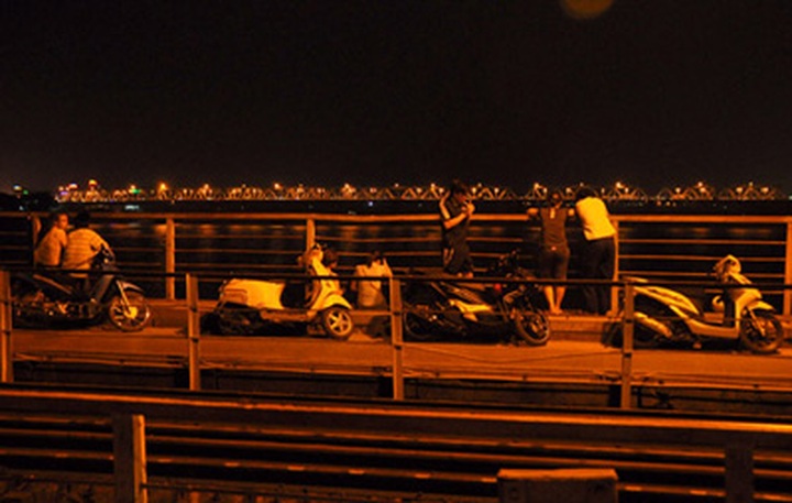 Most romantic Valentine's Day spots in Hanoi - 2